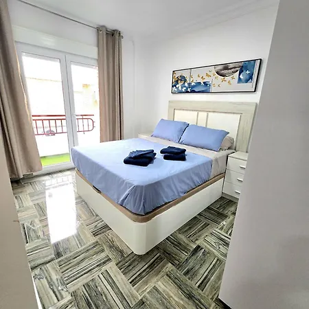Piso Centrico En Calle Ancha Apartment